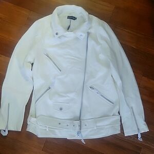 Pretty little thing faux leather biker jacket white Size 6